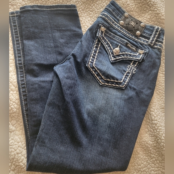 Miss Me Indigo Jeans with Cream Stitching - Picture 2 of 10